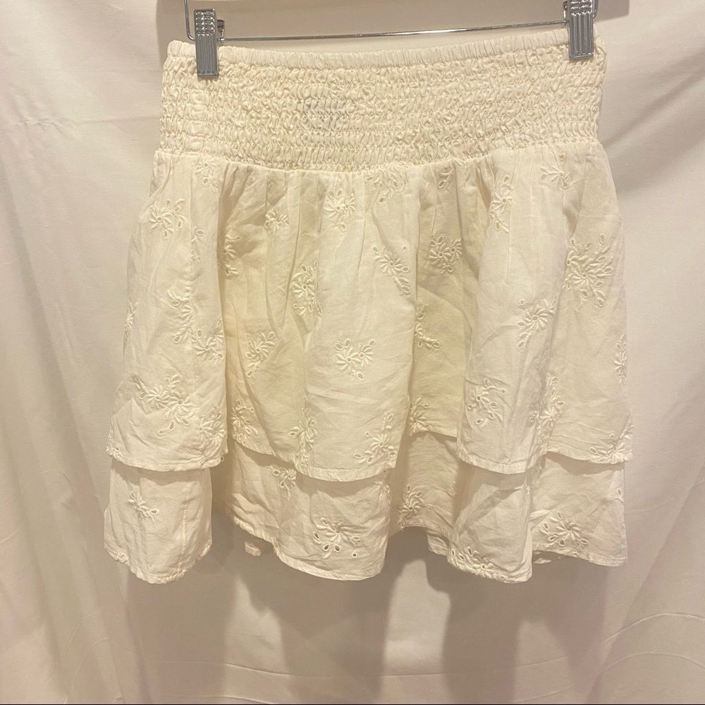 Express cream/ivory skirt  